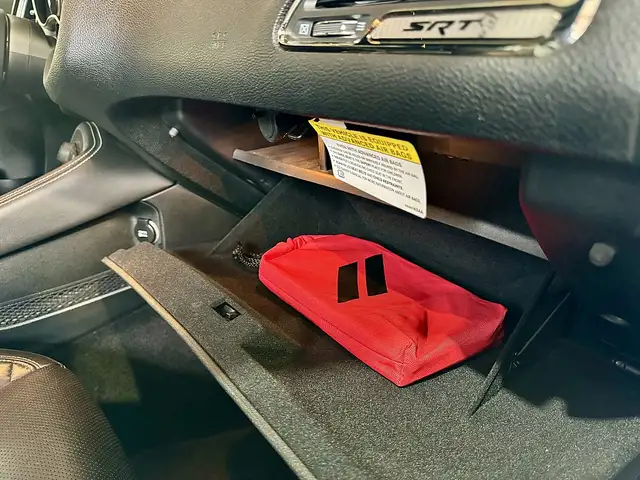 Dodge Challenger SRT Hellcat Widebody 6,2 V8 Ansicht 17