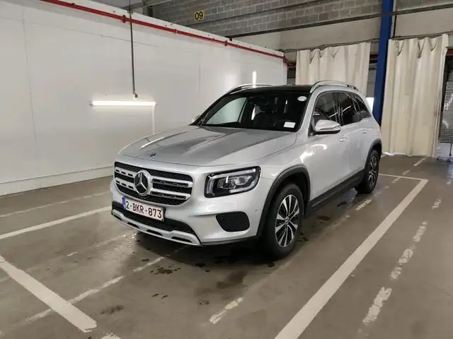 Mercedes-Benz GLB 180 d Business Line | Toit ouvrant & pano | Att. remor