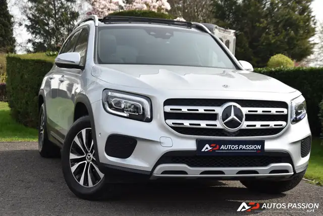 Mercedes-Benz GLB 180 d Business Line | Toit ouvrant & pano | Att. remor