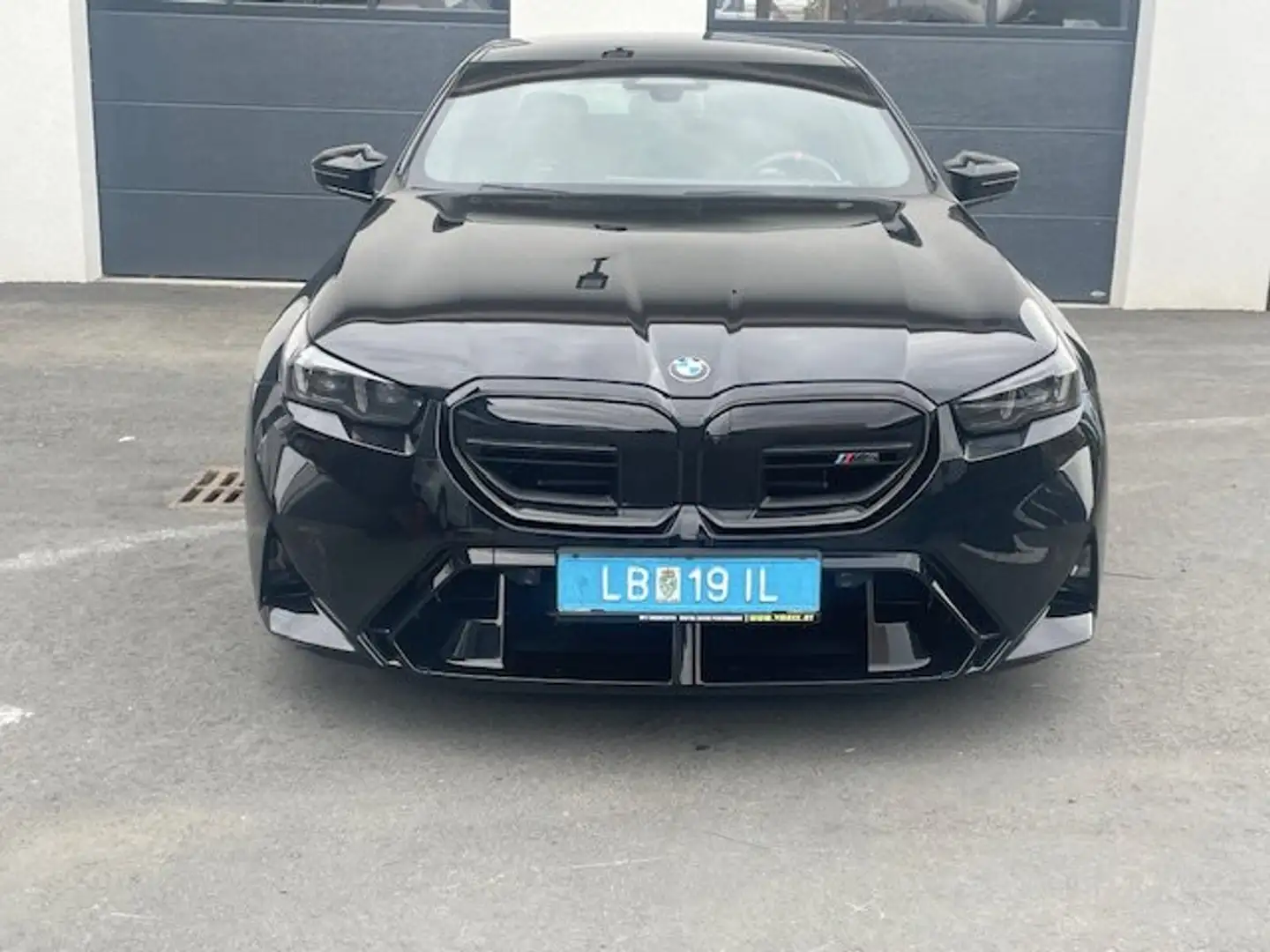 BMW M5 21 Zoll, H&R, Neuzustand Černá - 2