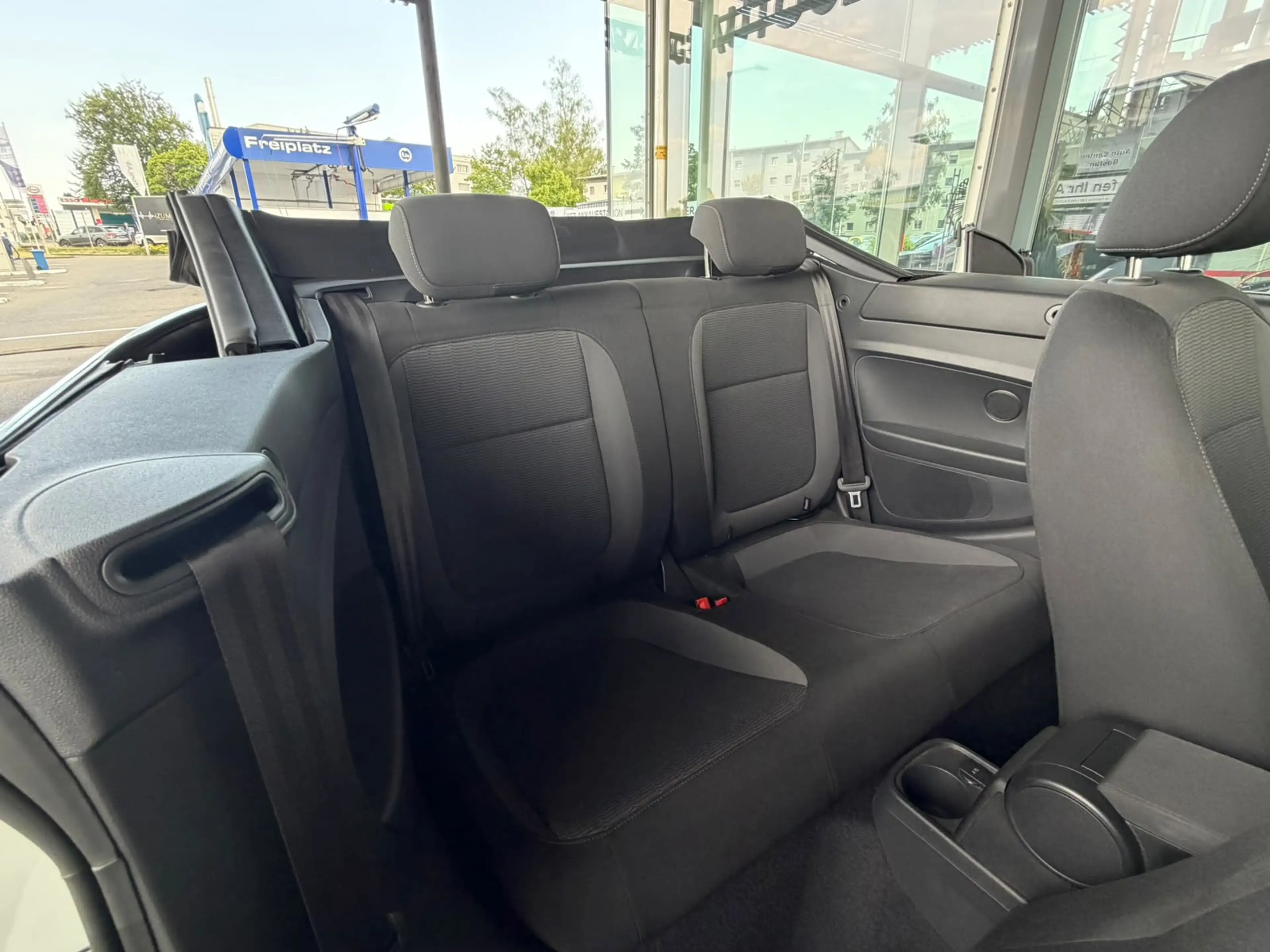 Volkswagen New Beetle 1.2 TSI CABRIO *KLIMAAUTO*TEMPOMAT* — photo 11