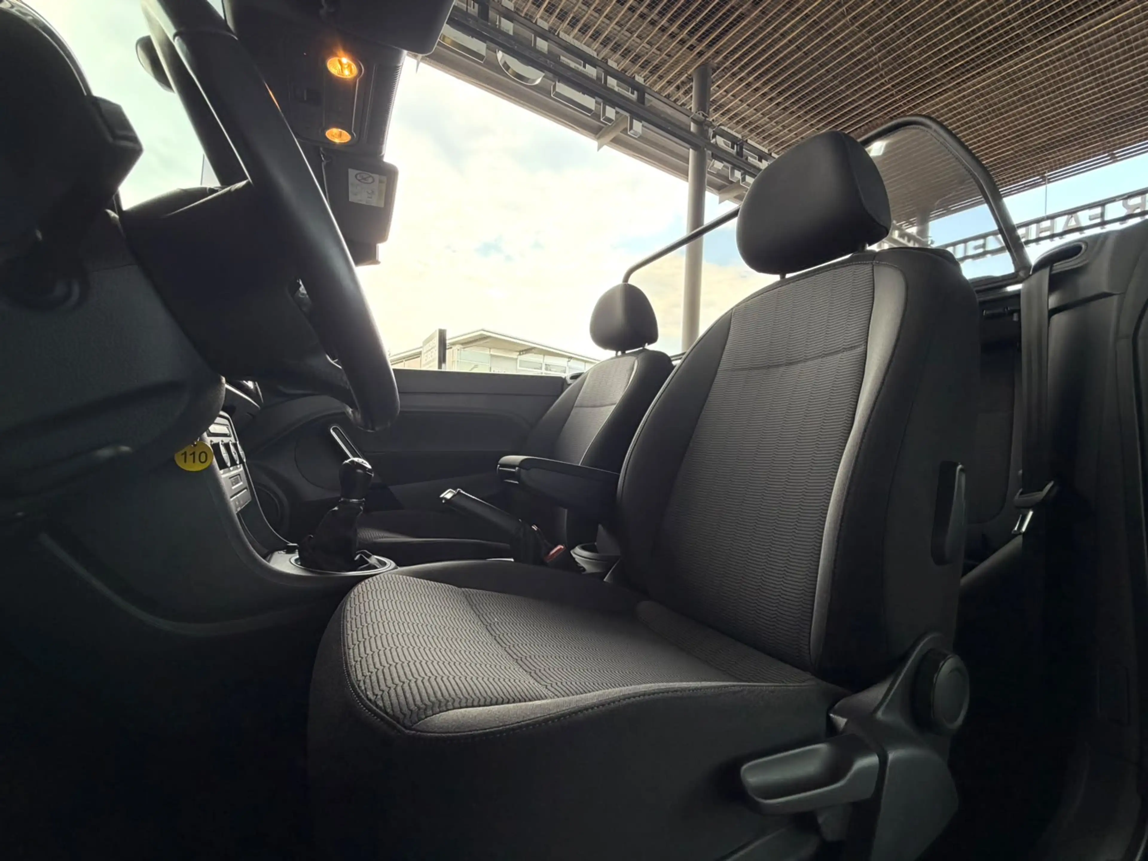 Volkswagen New Beetle 1.2 TSI CABRIO *KLIMAAUTO*TEMPOMAT* — photo 8
