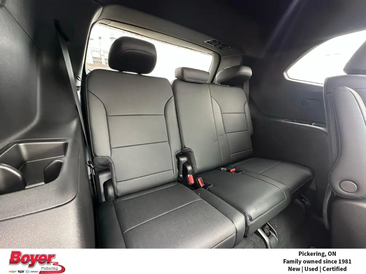 Buick Enclave снимка Buick Enclave