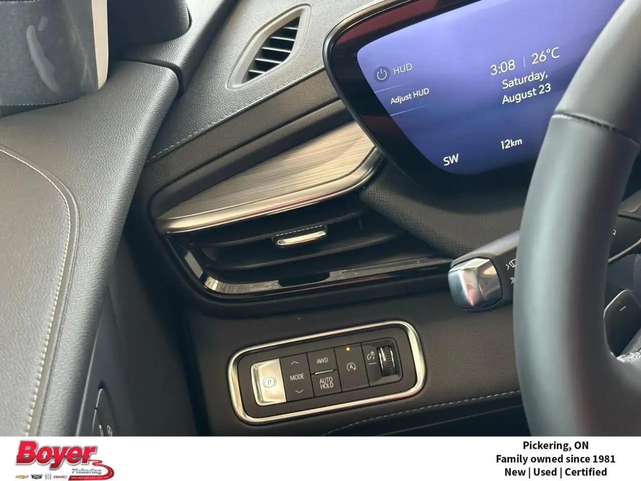 Buick Enclave снимка Buick Enclave