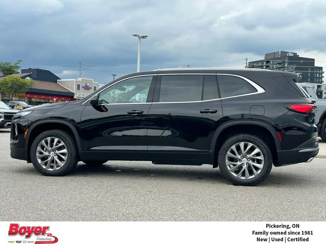 Buick Enclave снимка Buick Enclave