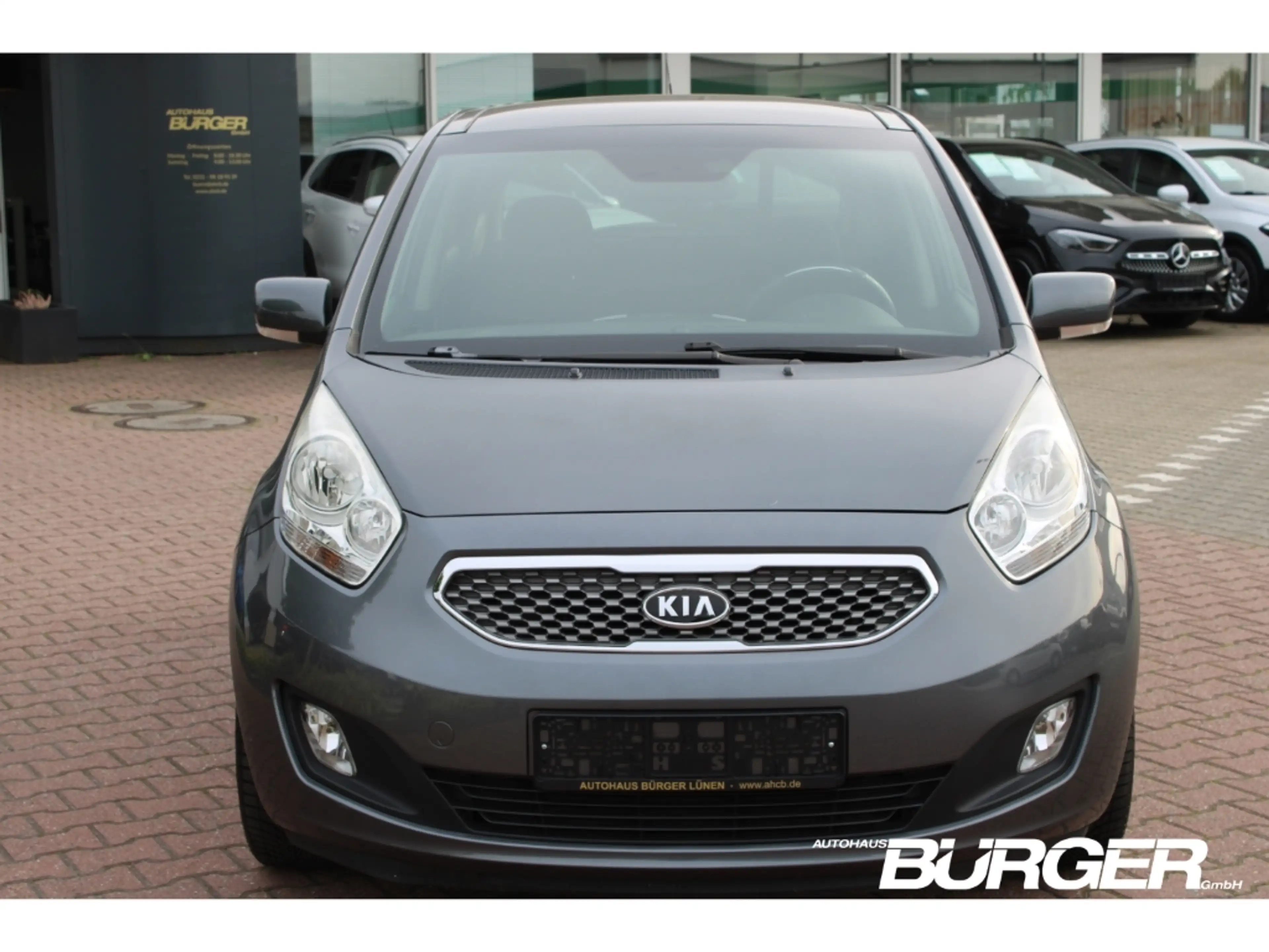 Kia Venga Titanium Collection El. Panodach Klimaautom SD SHZ