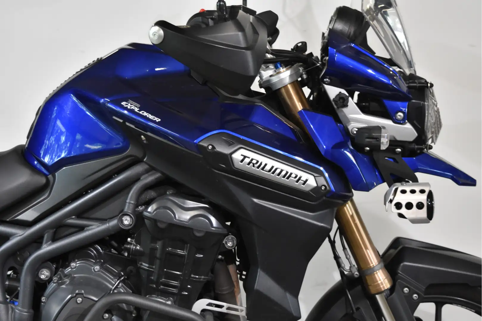 Triumph Tiger Explorer - 2