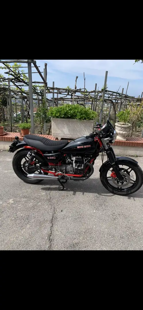 Moto Guzzi V 35 caferacer - 1