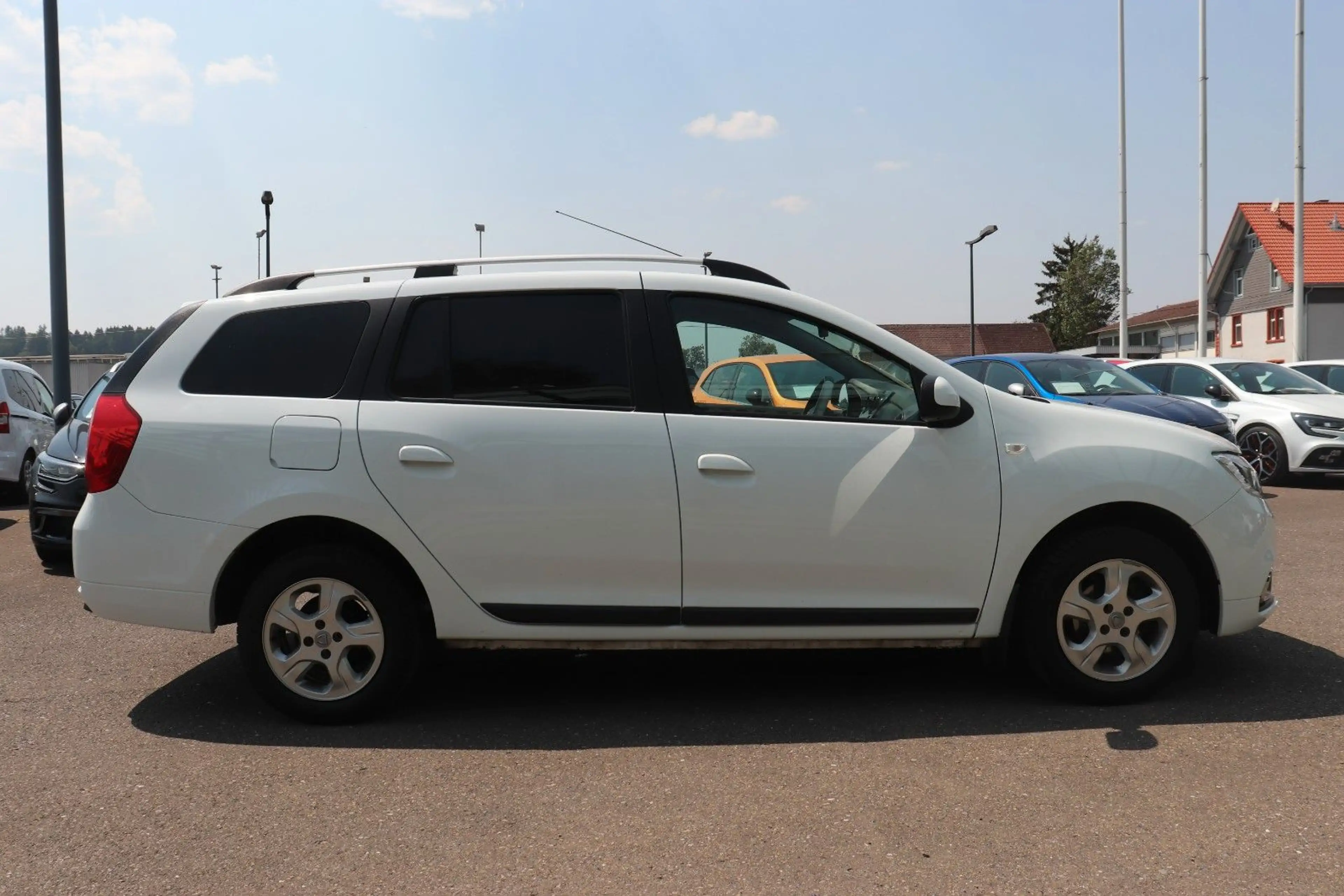 Dacia Logan MCV II Kombi Laureate, Tempomat — photo 6