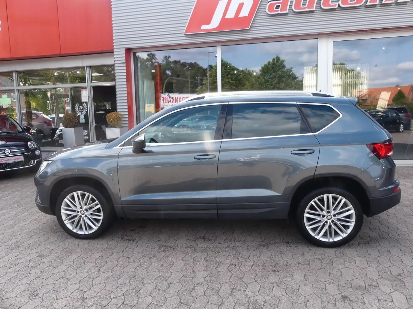 SEAT Ateca Xcellence DSG ACC*Kamera*Alcantara*SHZ Grau - 2