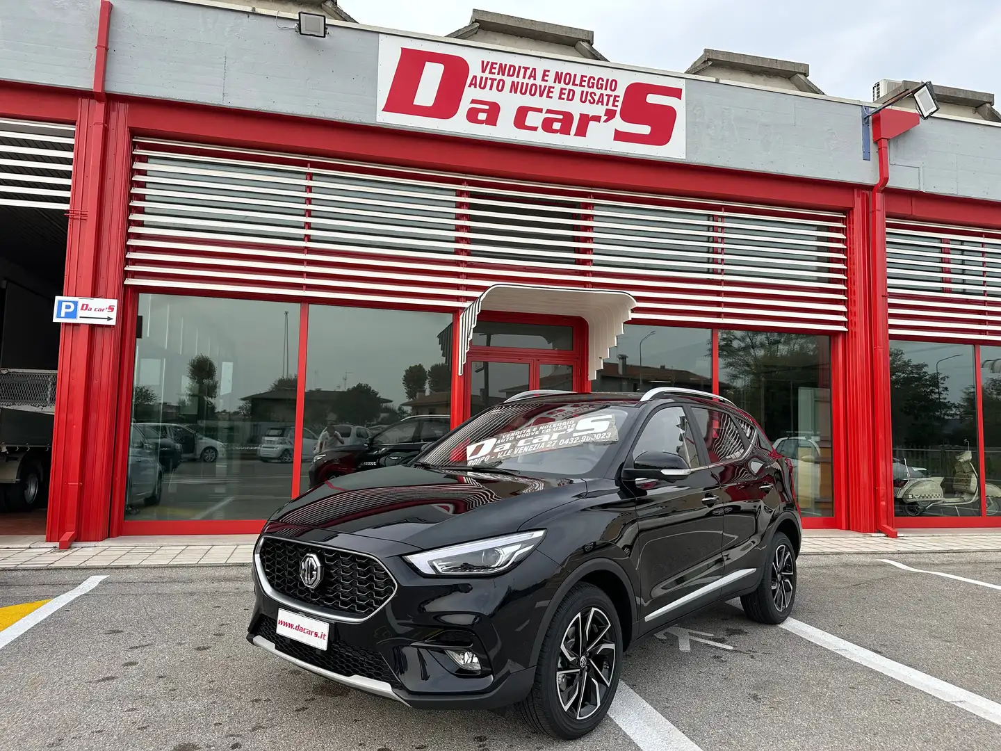 MG ZS 1.5 Luxury, NUOVA VARI COLORI DISPONIBILI! Nero - 1