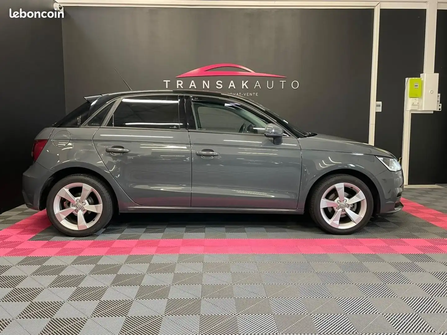 Audi A1 1.0 TFSI ultra 95 Ambition SECONDE MAIN ORIGINE FRANCE Gris - 2