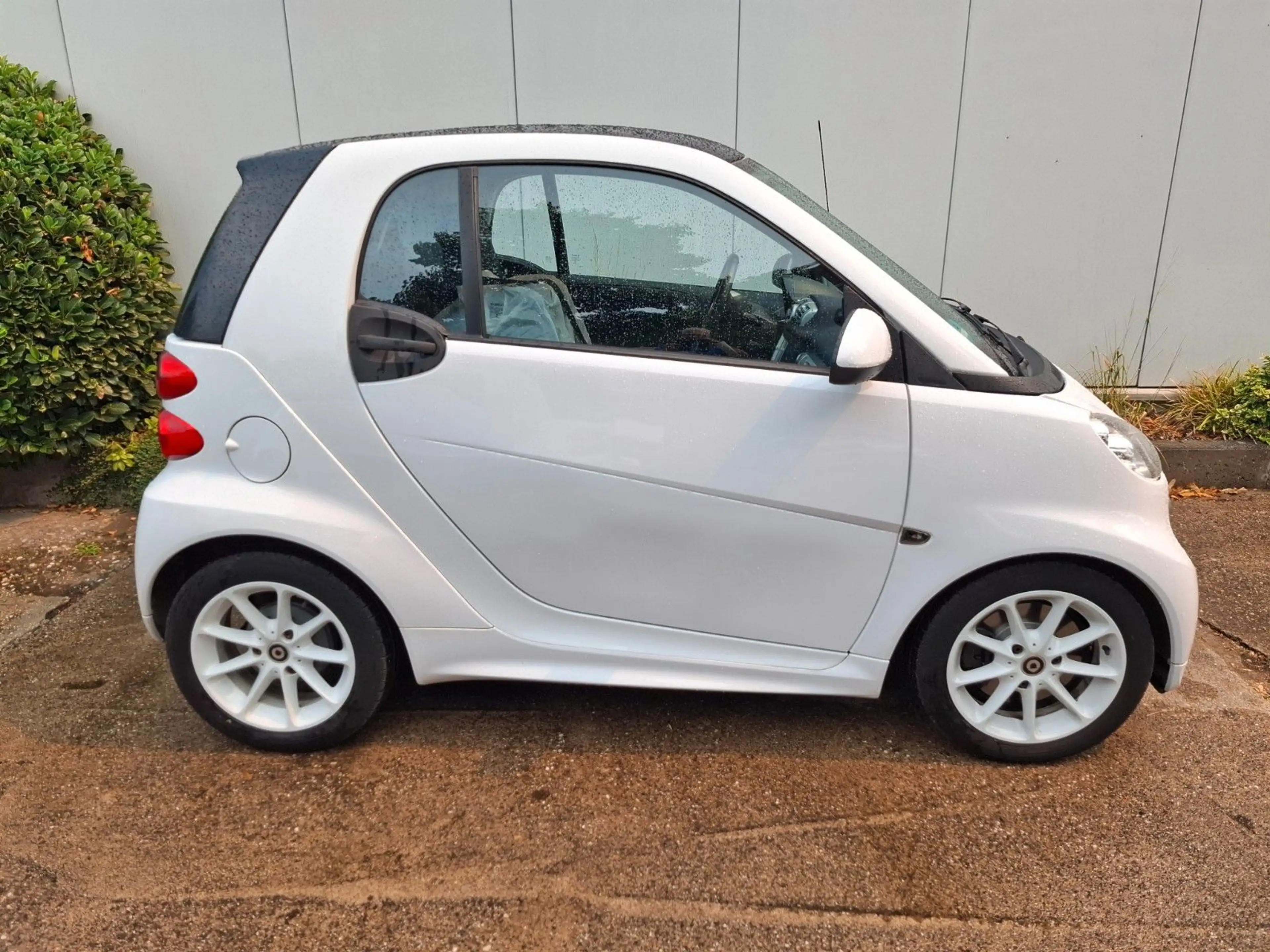 smart forTwo coupe MHD 52 kW 2.Hd. top Zust Navi etc — photo 15