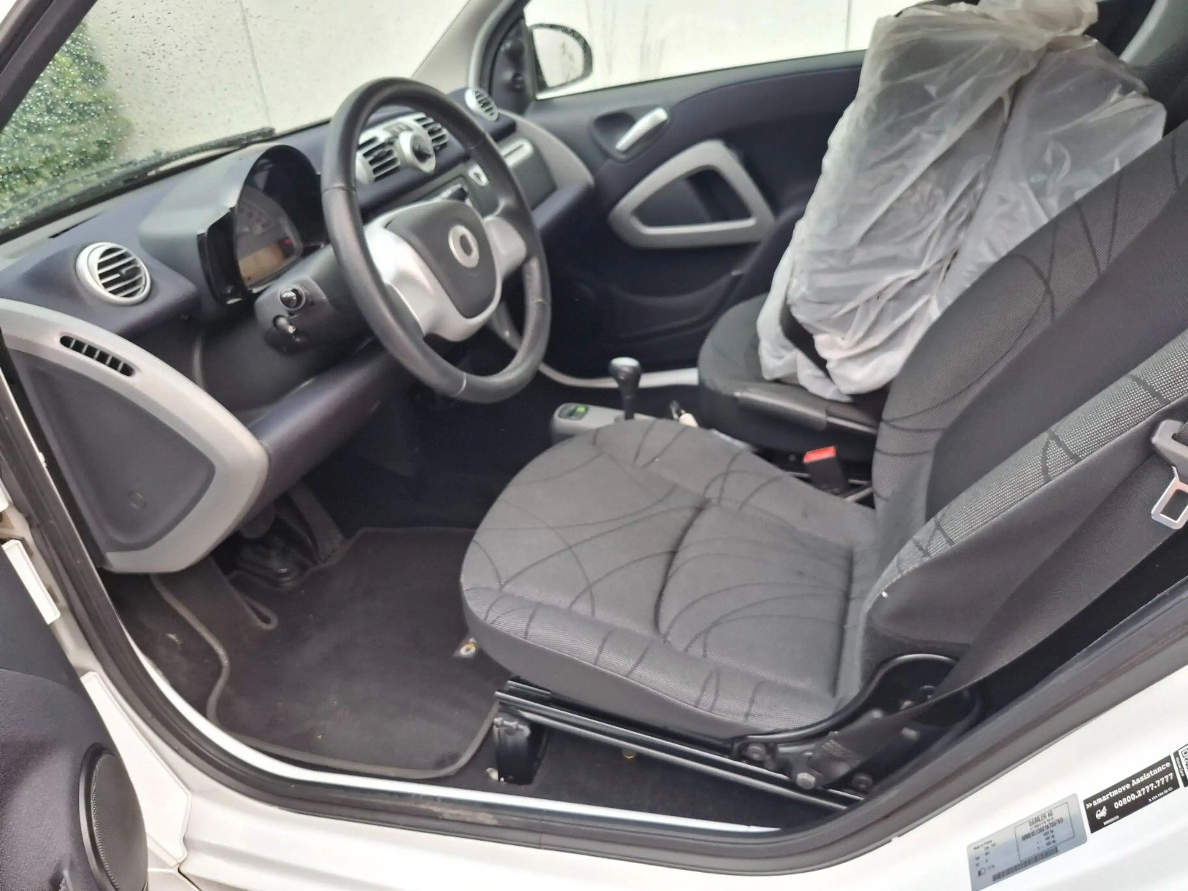 smart forTwo coupe MHD 52 kW 2.Hd. top Zust Navi etc — photo 7