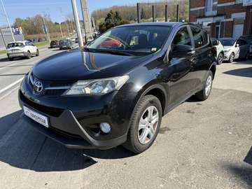 RAV4 2.2 D-4D Style