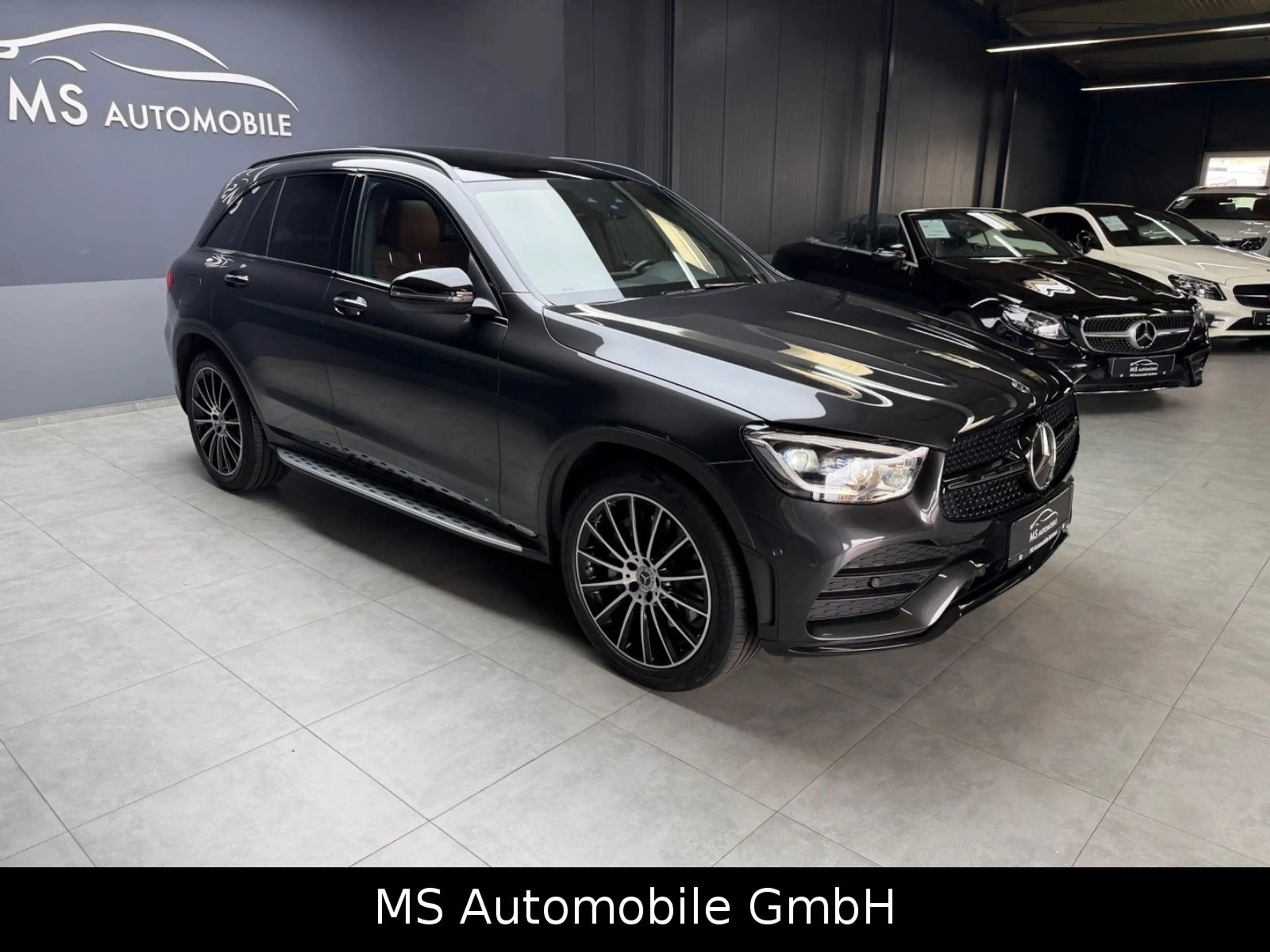 Mercedes-Benz GLC 400 d 4Matic AMG Line /Panoramdach/Distronic — photo 7
