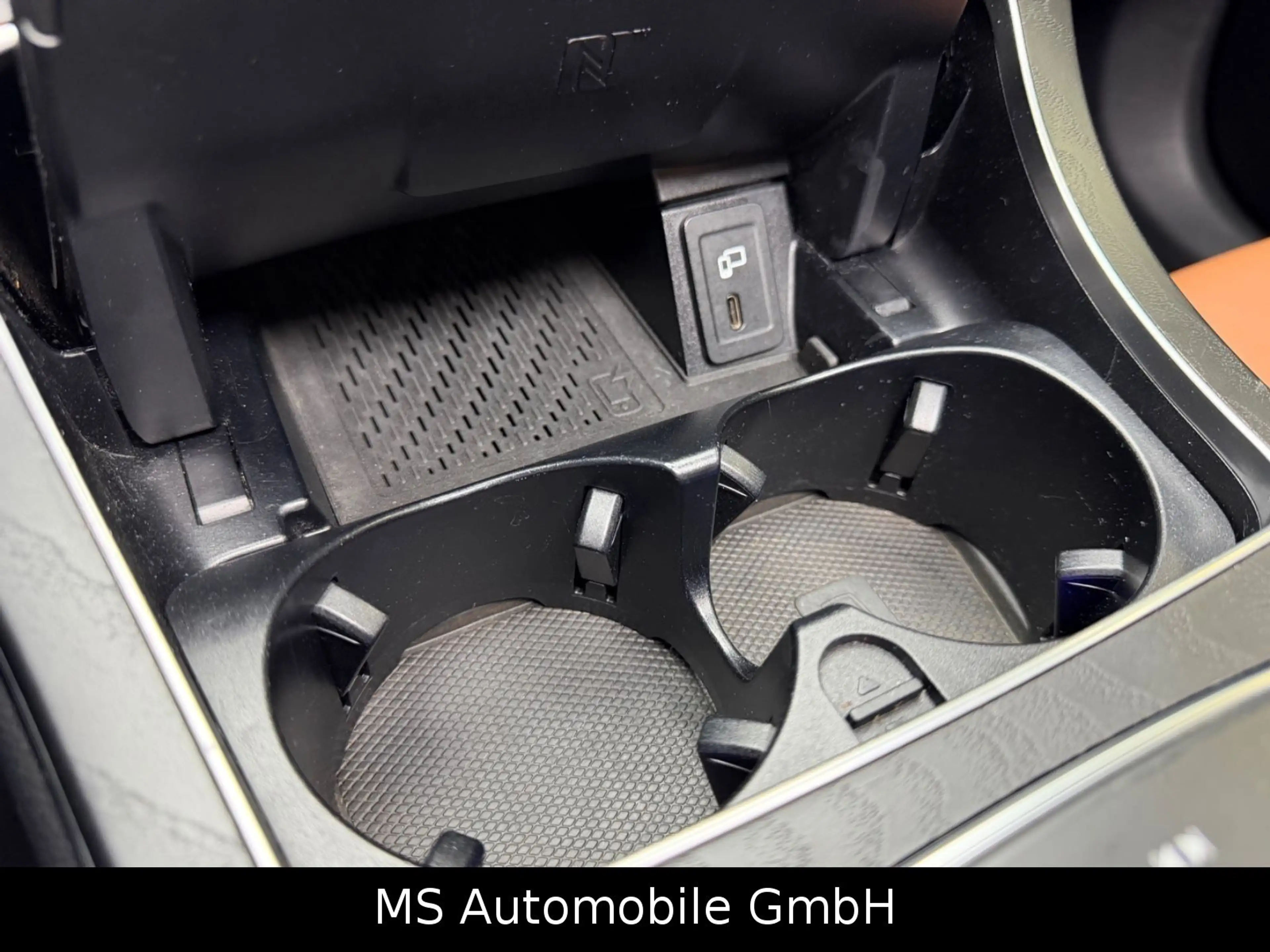Mercedes-Benz GLC 400 d 4Matic AMG Line /Panoramdach/Distronic — photo 14