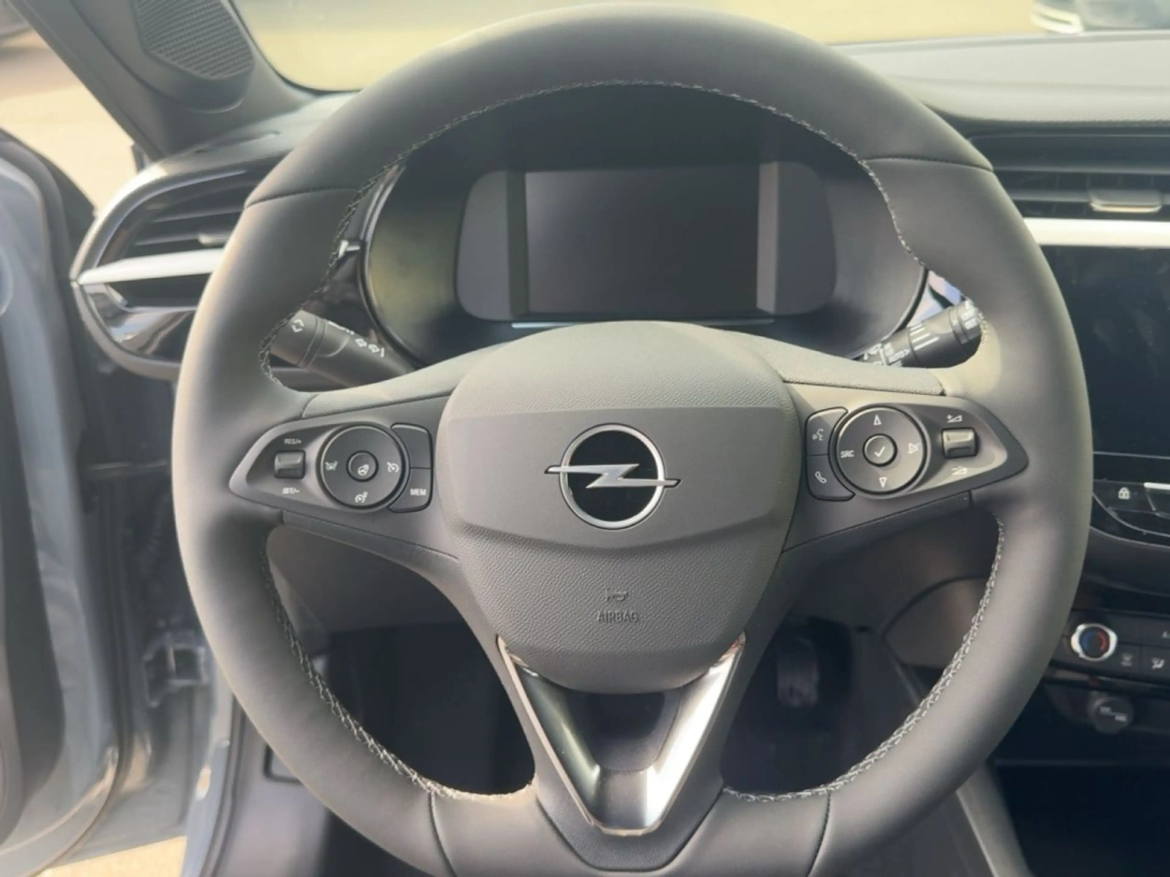 Opel Corsa GS 1.2 — photo 12