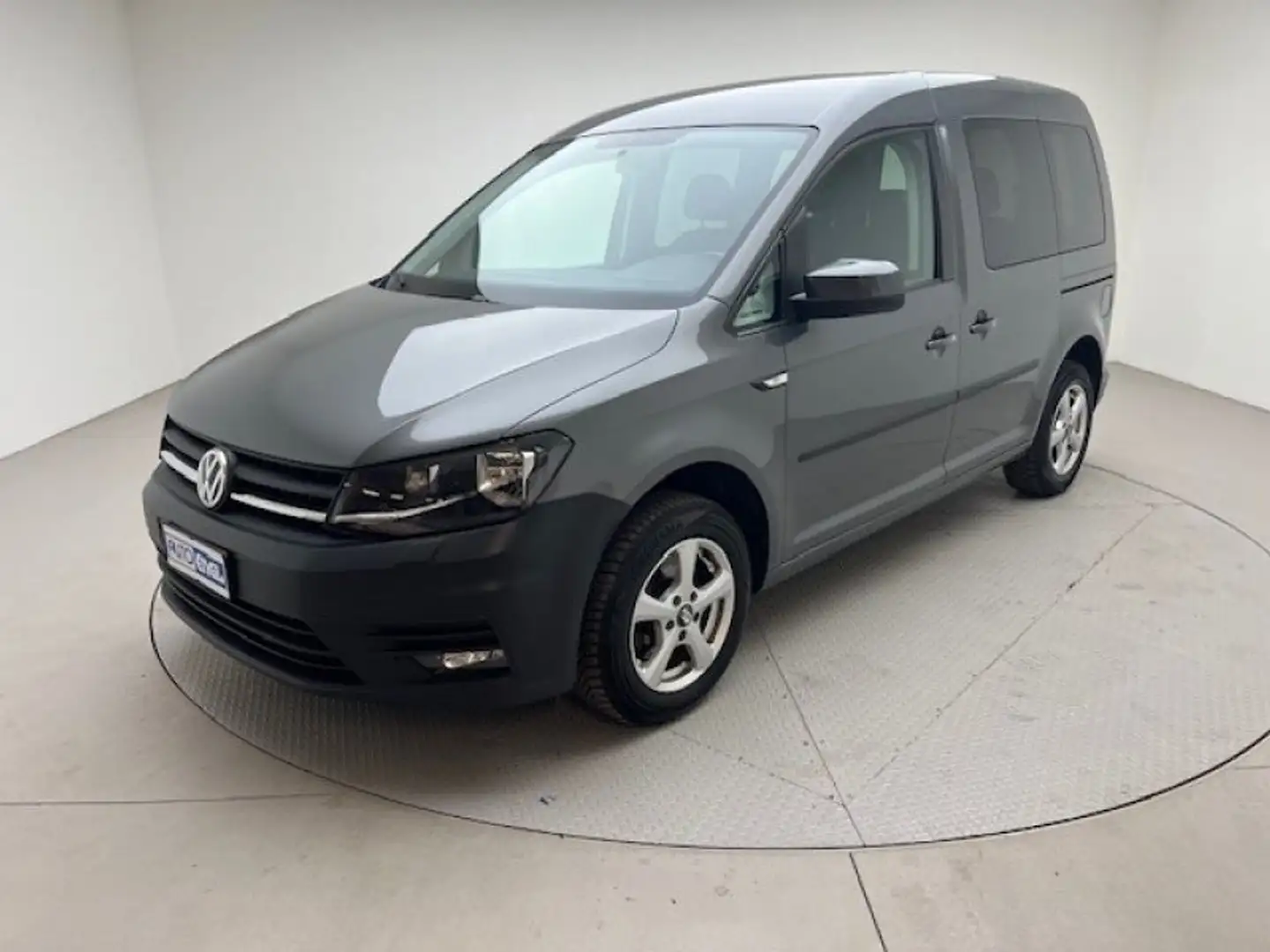 Altro 2.0 TDI 102 PS 5 Sitzer Grigio - 1