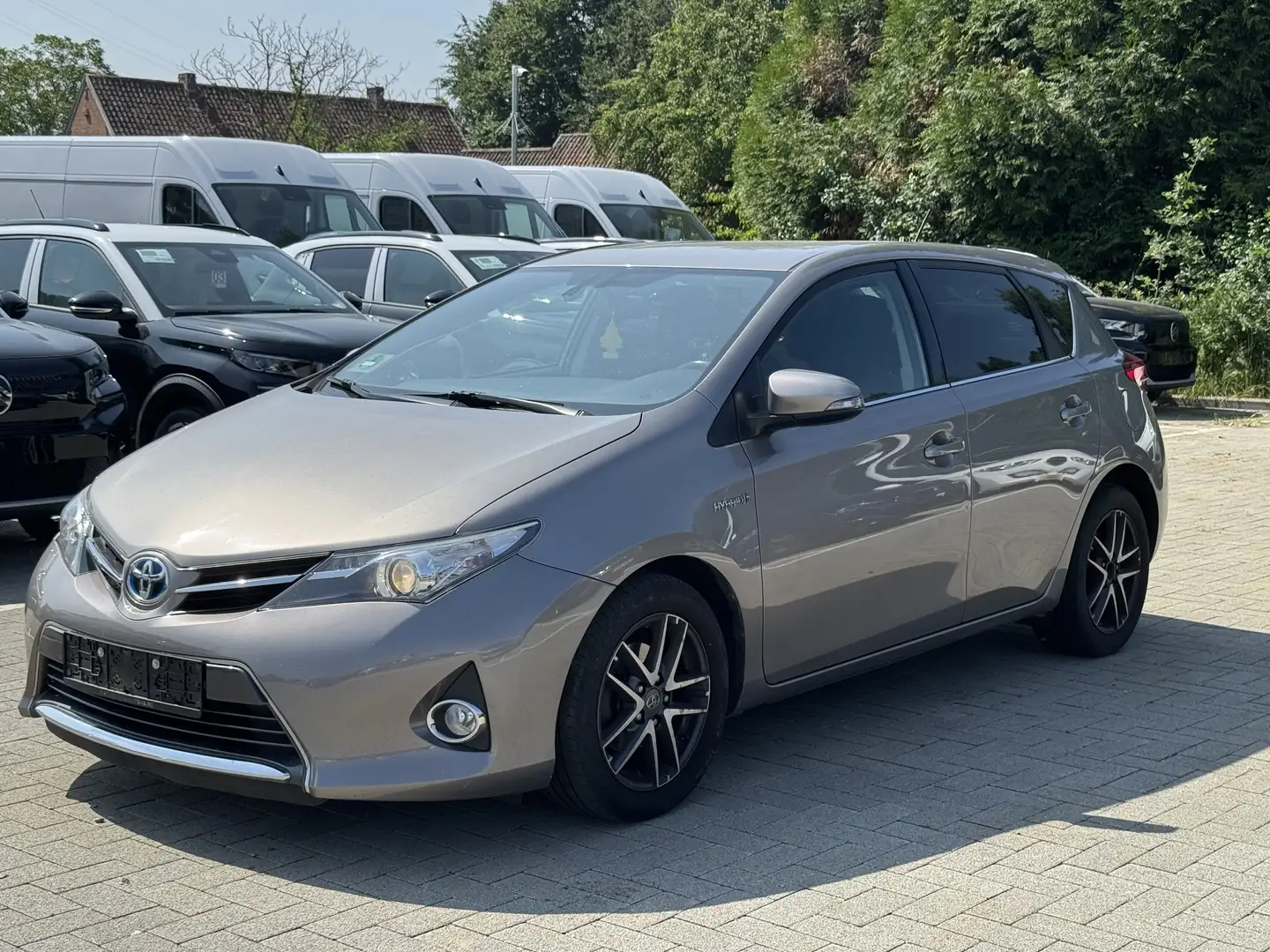 Toyota Auris 1.8 VVT-i Hybrid Automatik Edition Bronz - 1