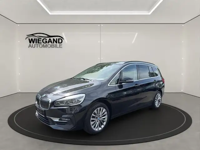 BMW 220 Aut. Luxury Line+7.SITZER+EXPOR