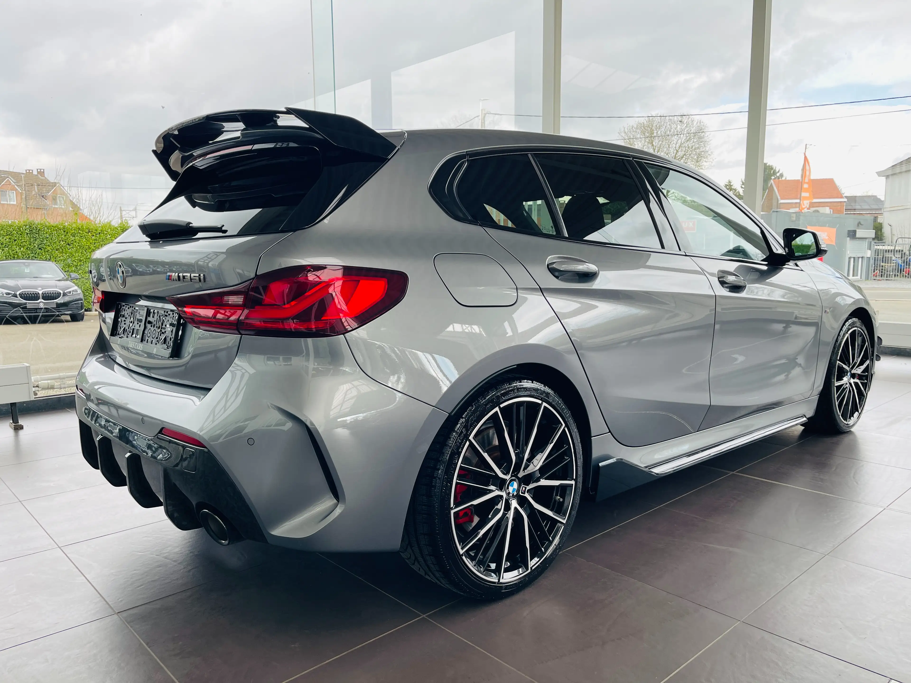 BMW 135 iAS *** GARANTIE + PACK M PERFORMANCE + FULL ** — photo 5