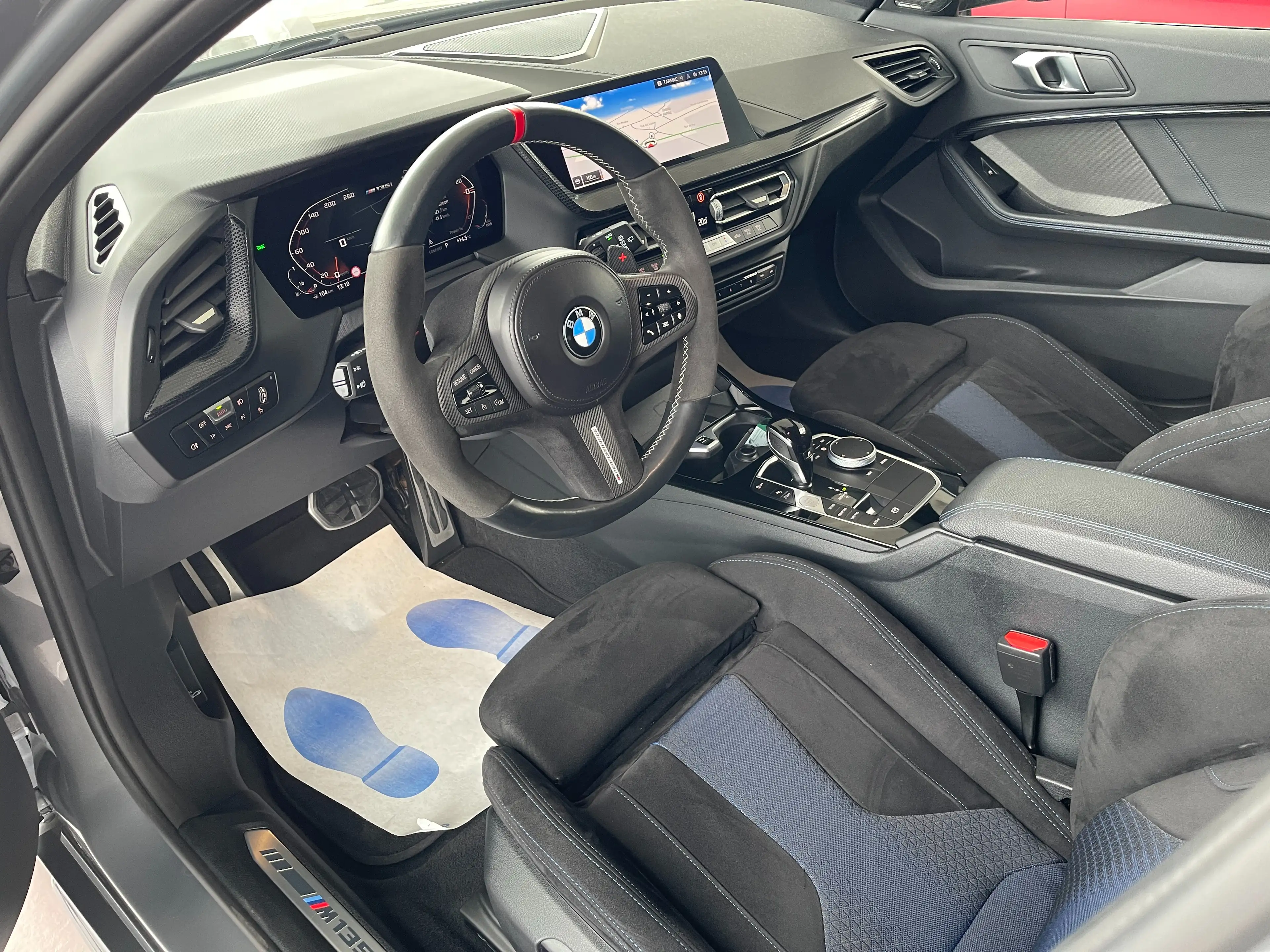 BMW 135 iAS *** GARANTIE + PACK M PERFORMANCE + FULL ** — photo 11