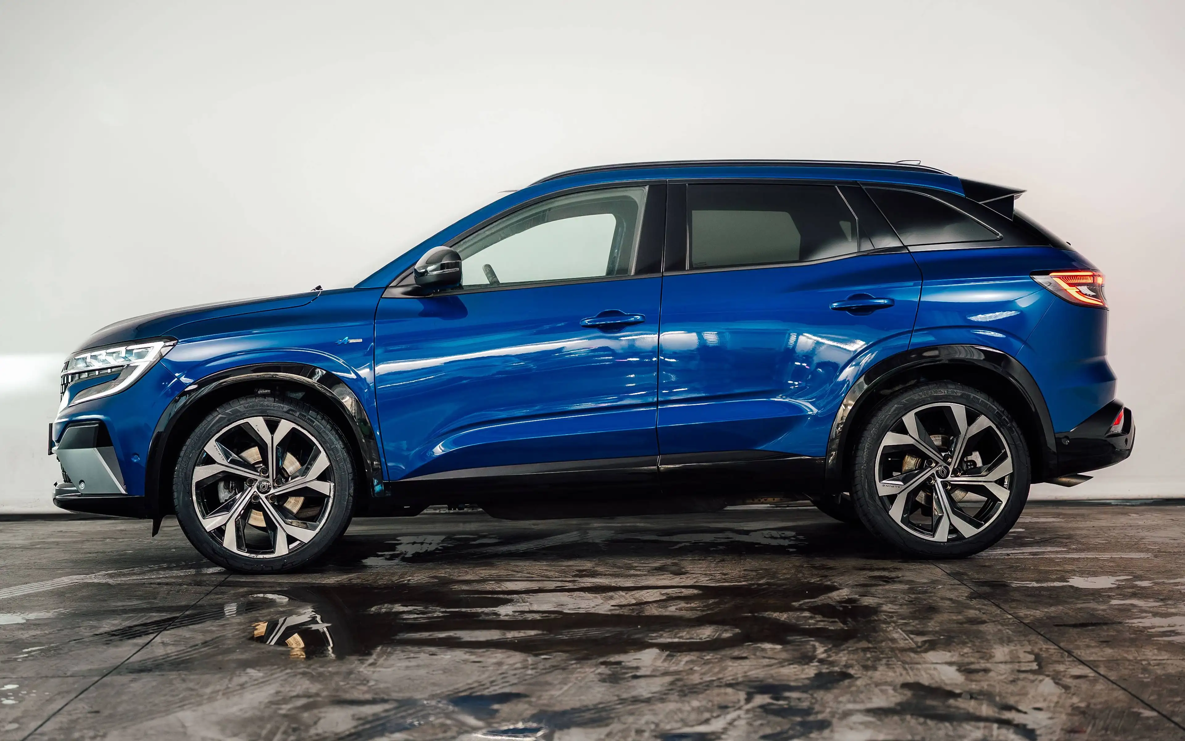 Renault Austral Austral 1.2 Full Hybrid Techno Esprit Alpine — photo 2