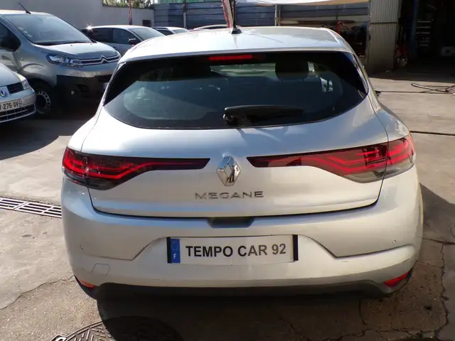 Renault Megane view 6