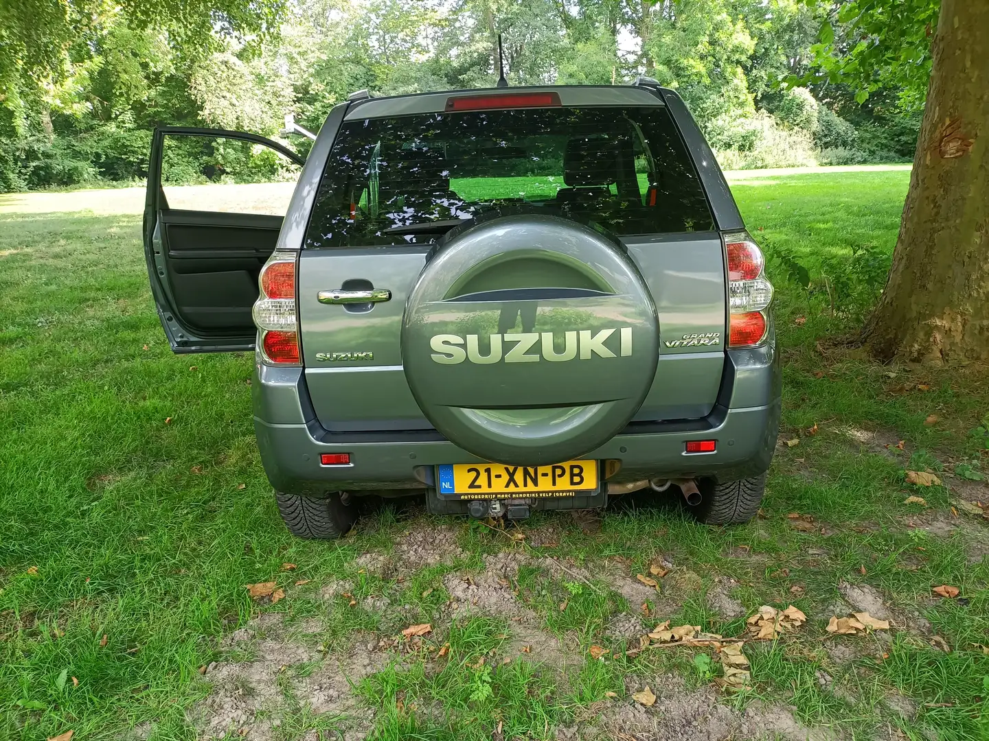 Suzuki Grand Vitara Grand Vitara 1.6-16V High Ex. Grijs - 1