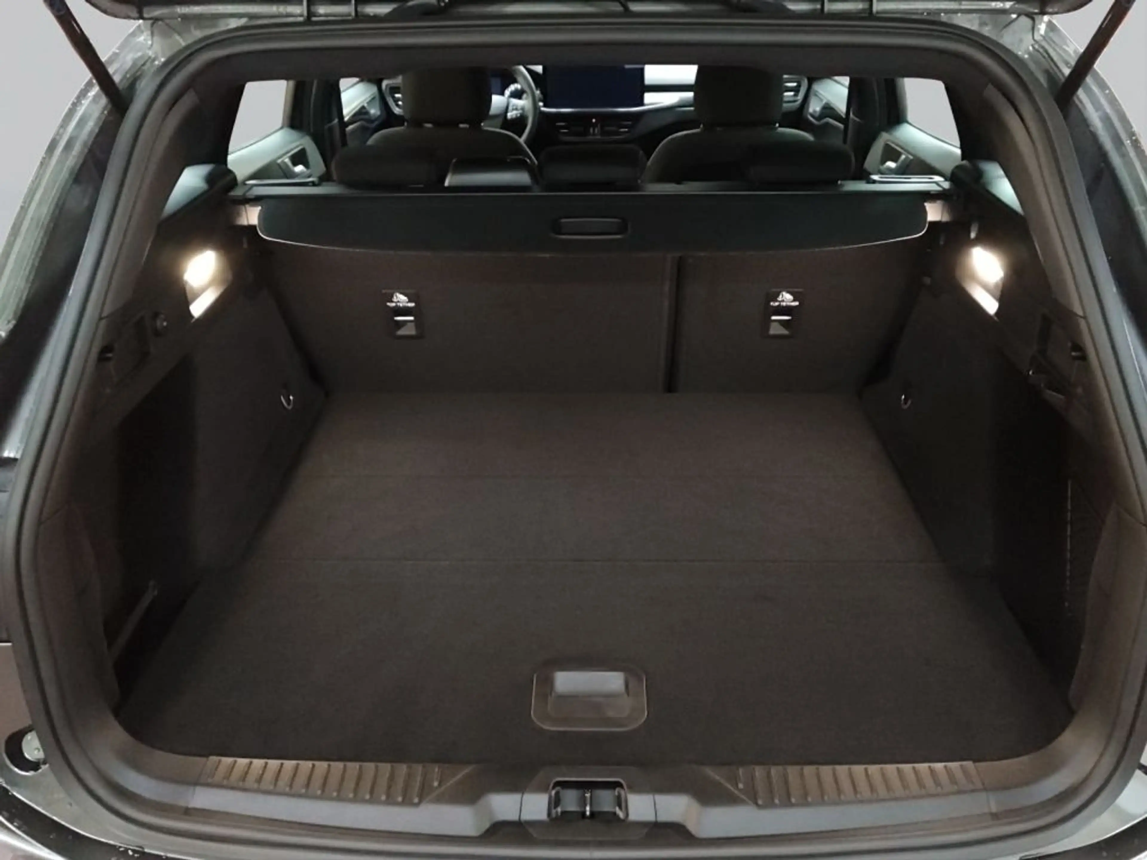 Ford Focus Turnier 1.5 EcoBlue Start-Stopp-System Aut. ST-LIN — photo 8