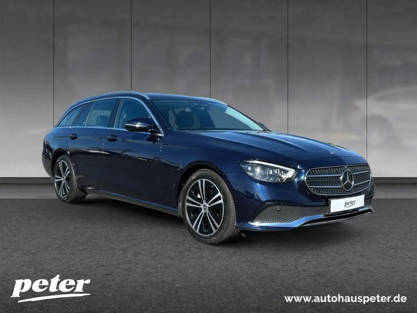 Mercedes-Benz E 220 d T Avantgarde/Multibeam/360°K/HUD/AHK/ Синій - 2