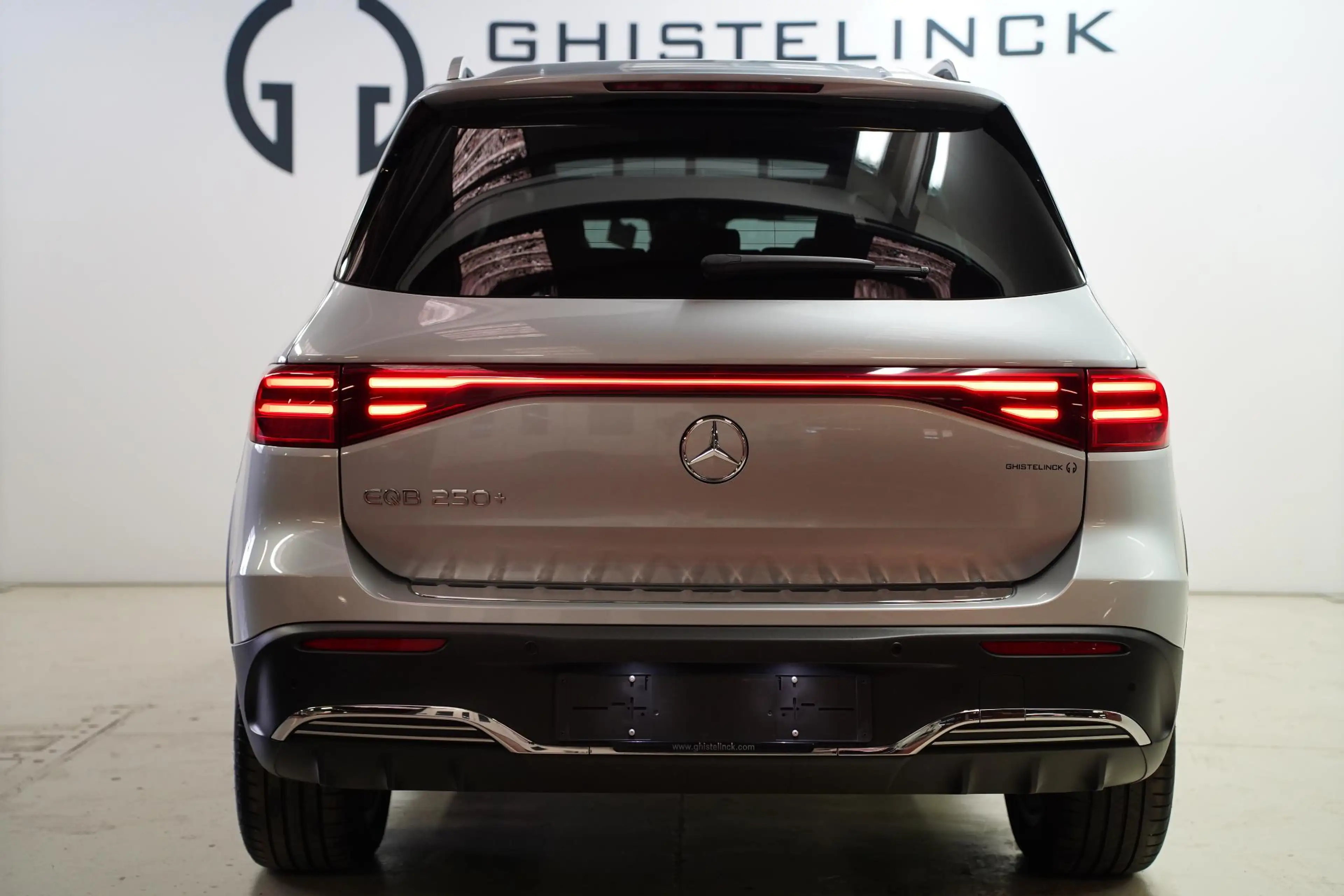 Mercedes-Benz EQB 250 EQB 250+ Star Edition 7 zitter | Pano | HUD| Memor — photo 7