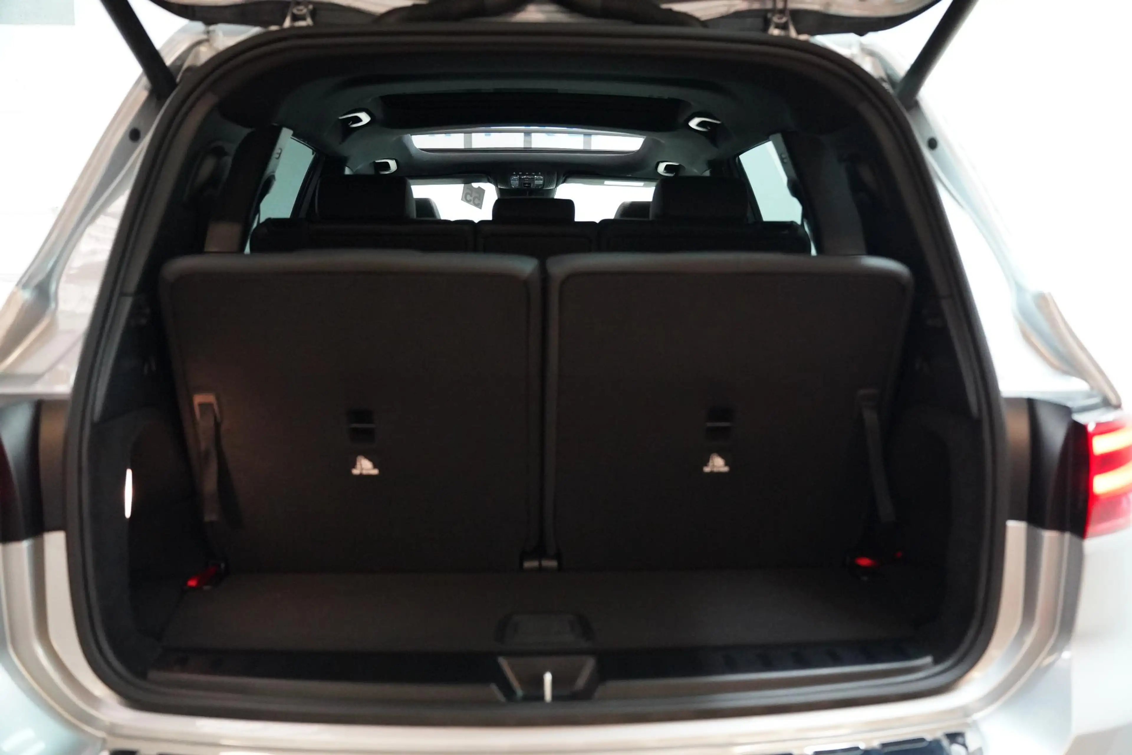 Mercedes-Benz EQB 250 EQB 250+ Star Edition 7 zitter | Pano | HUD| Memor — photo 8