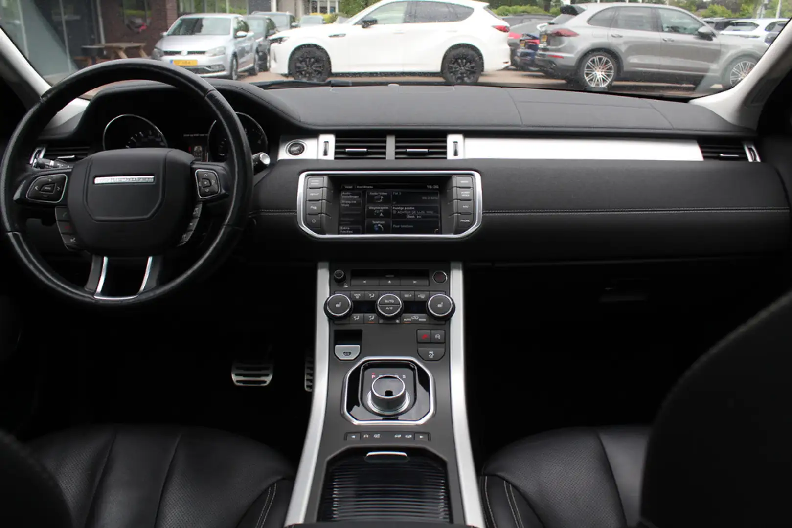 Land Rover Range Rover Evoque 2.0 TD4 HSE / Panoramadak / Camera / Leder / Navig Grijs - 2