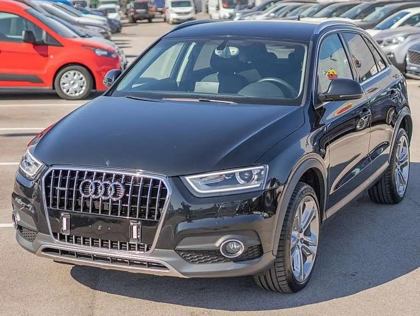 Audi Q3 Q3 2,0 TDI Quattro Offroad Style Style Schwarz - 1