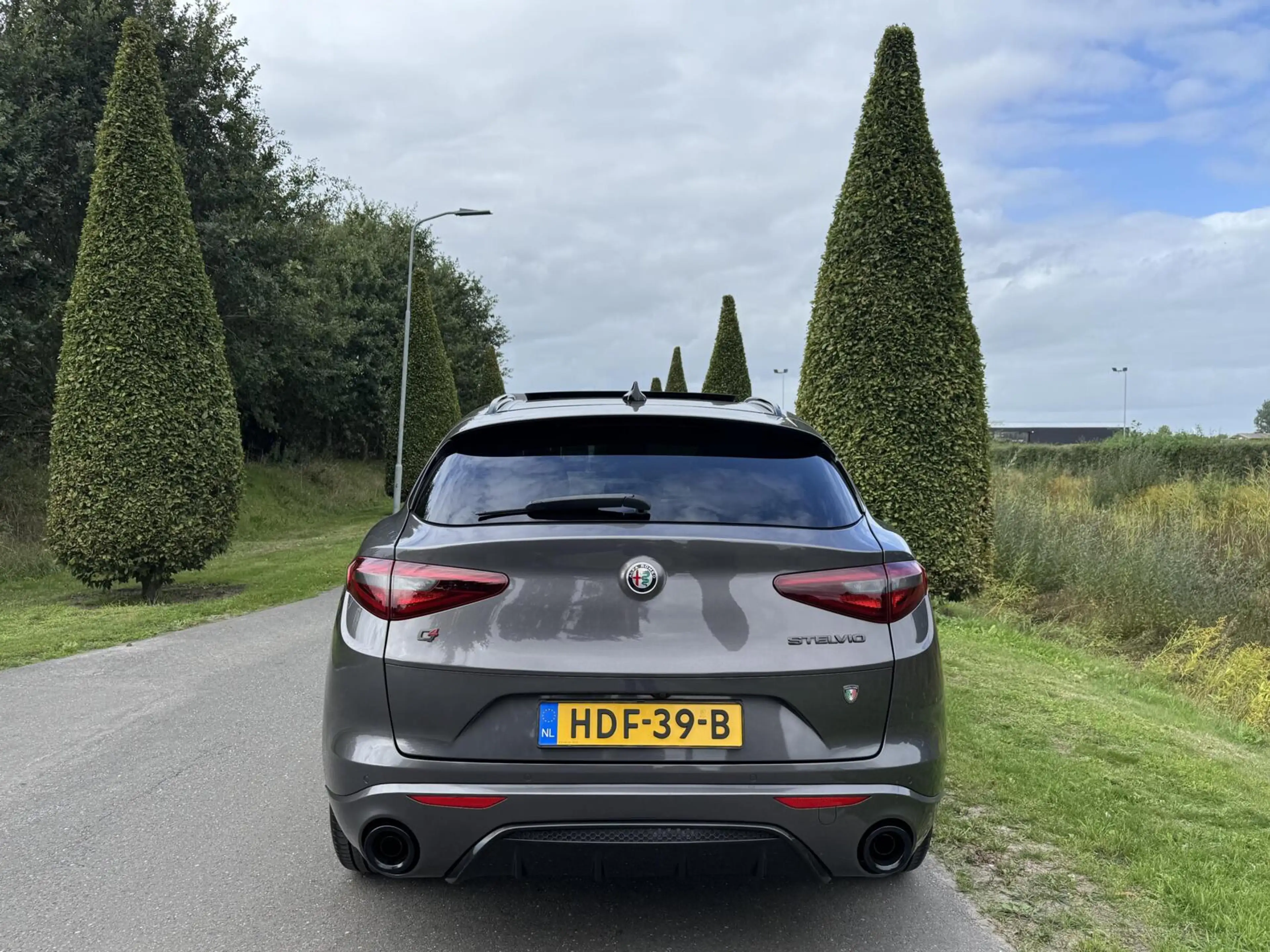Alfa Romeo Stelvio 2.0tT Q4 Veloce, 310pk. 20 inch, Pano, vol!! — photo 10