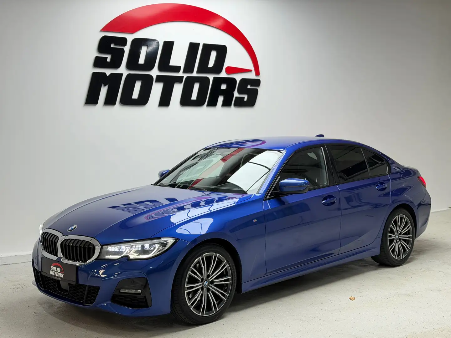 BMW 318 318 d M Sport/Laser/Harman/HUD/ACC/Ambiente Blau - 1