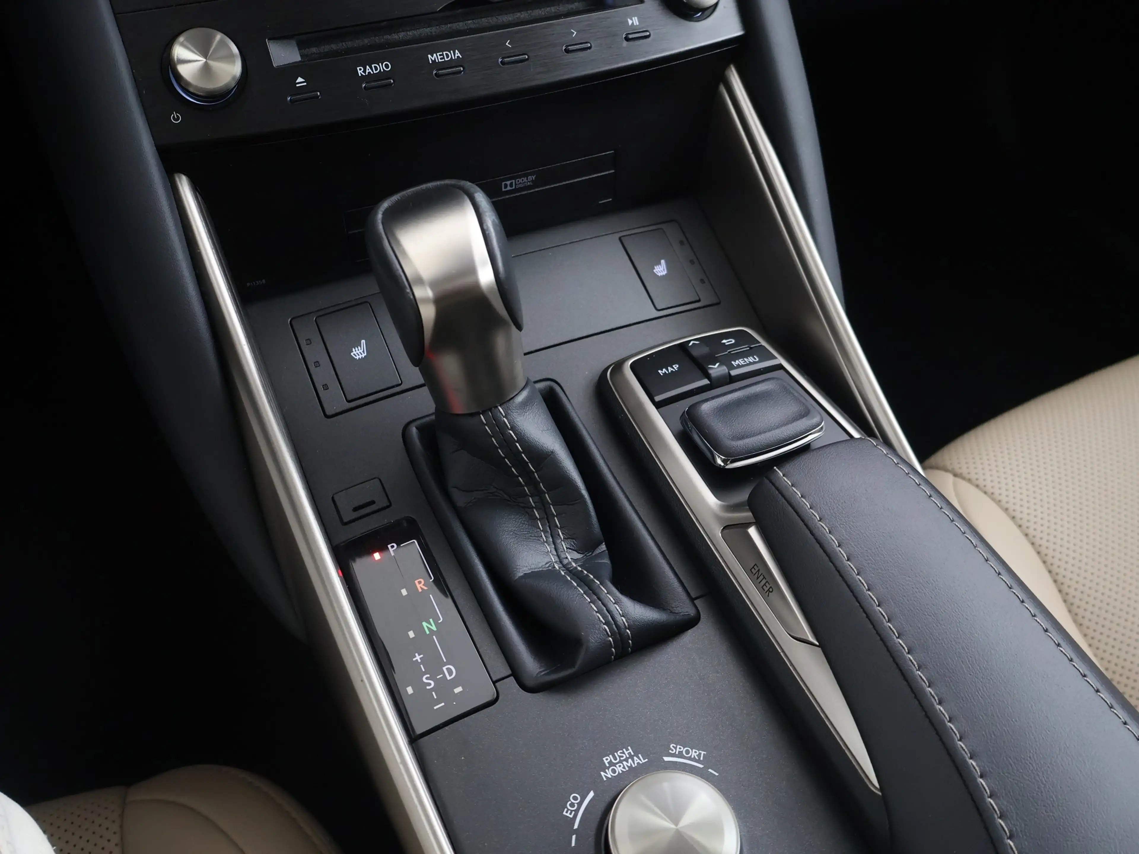 Lexus IS 300 300h Luxury Line | Schuif/Kantel Dak | Lederen bek — photo 9