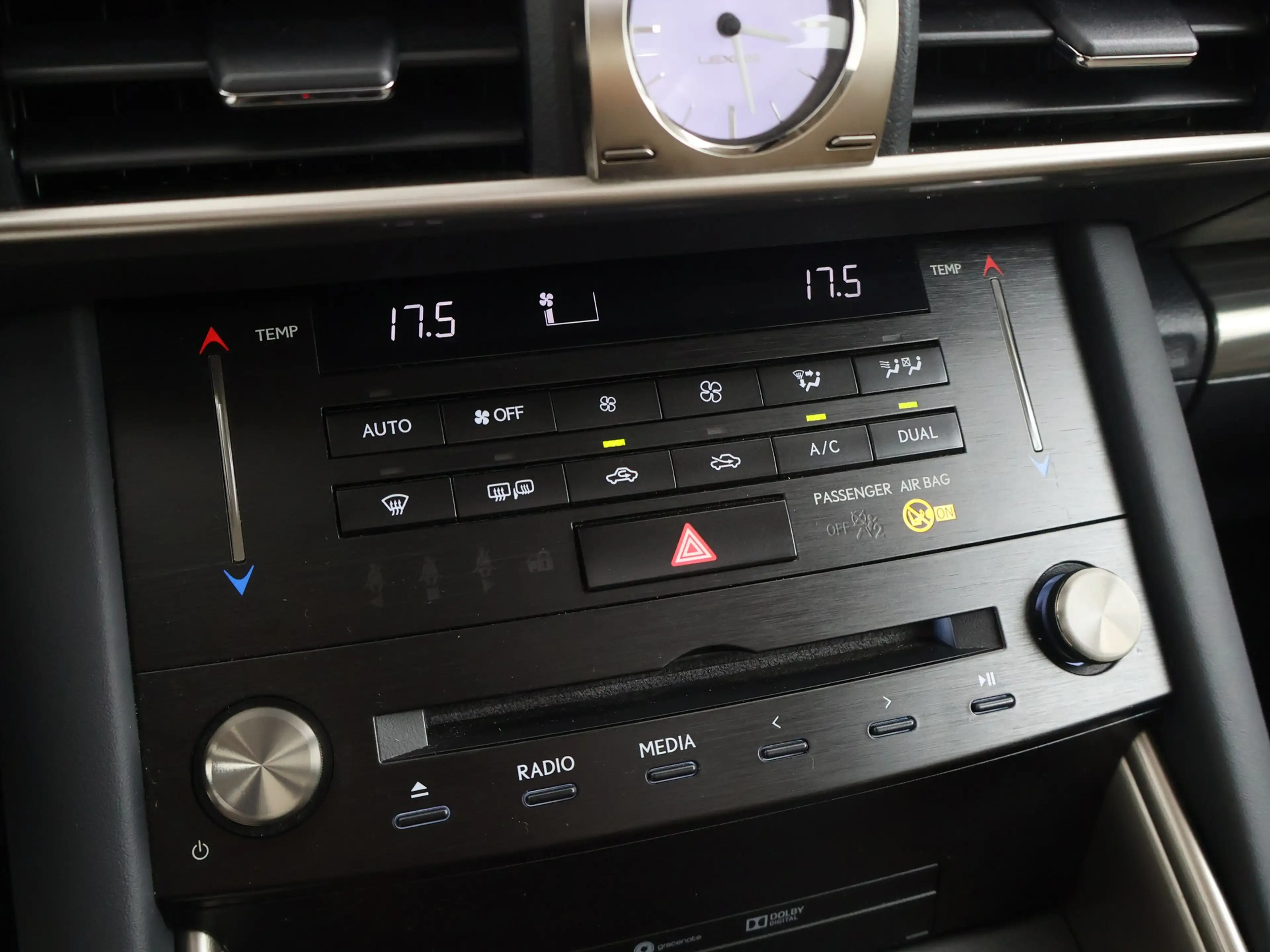 Lexus IS 300 300h Luxury Line | Schuif/Kantel Dak | Lederen bek — photo 8