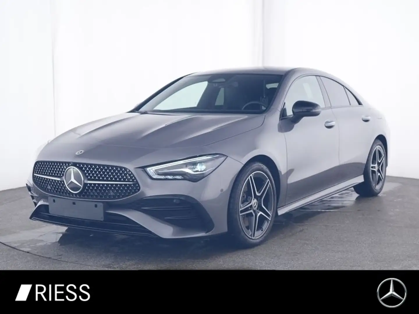 Mercedes-Benz CLA 220 4MATIC Coupé Gris - 1