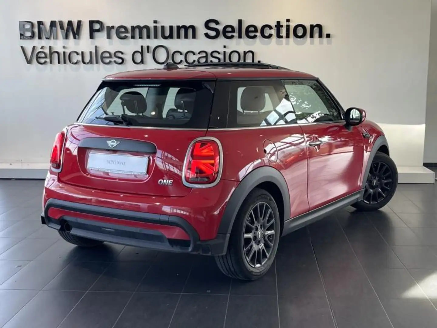 MINI One One 102ch Edition Camden BVA7 Rouge - 2