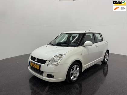 Suzuki Swift 1.3 GA / Airco / Navi / nieuwe apk