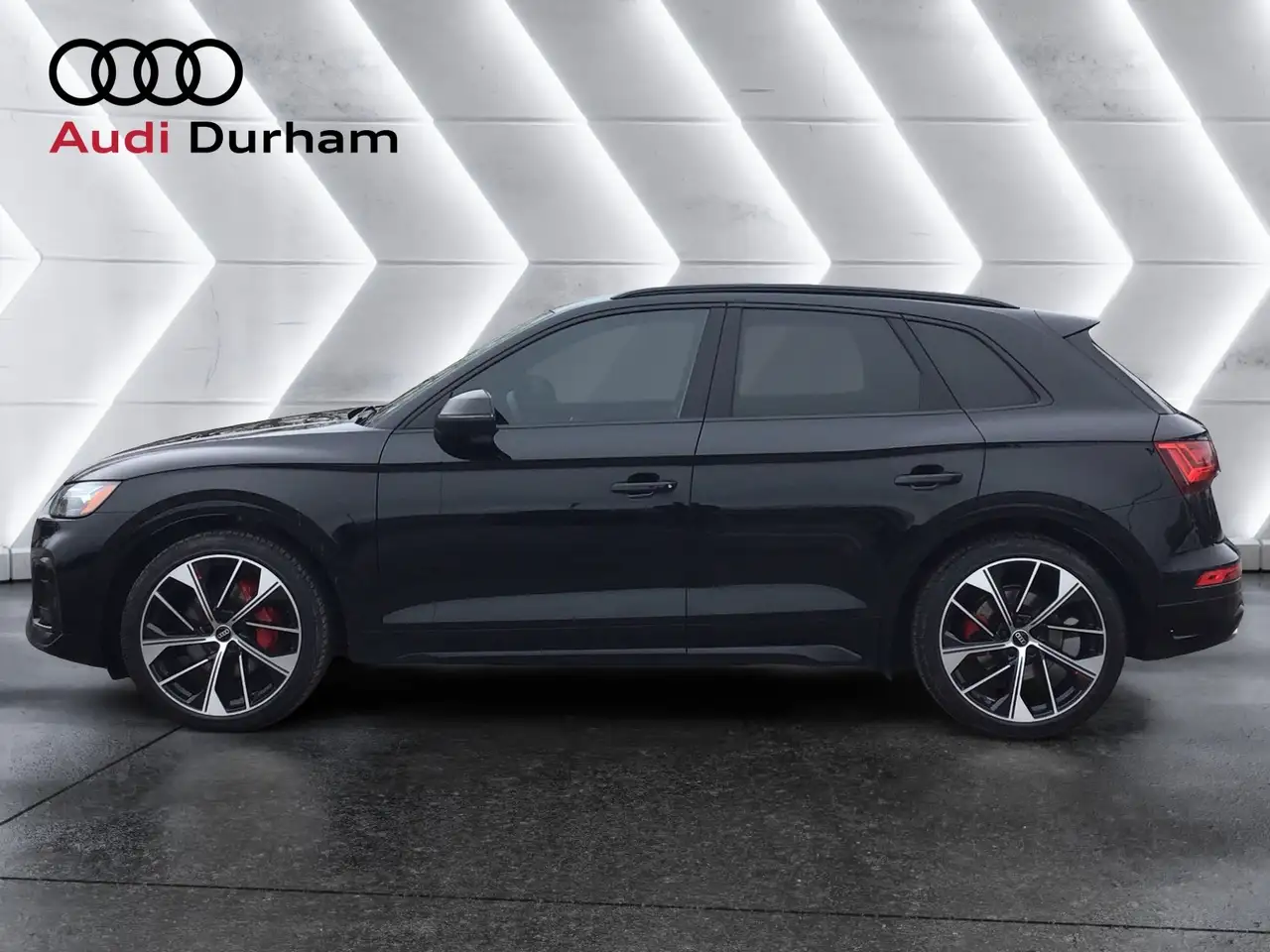 Audi SQ5 снимка Audi SQ5