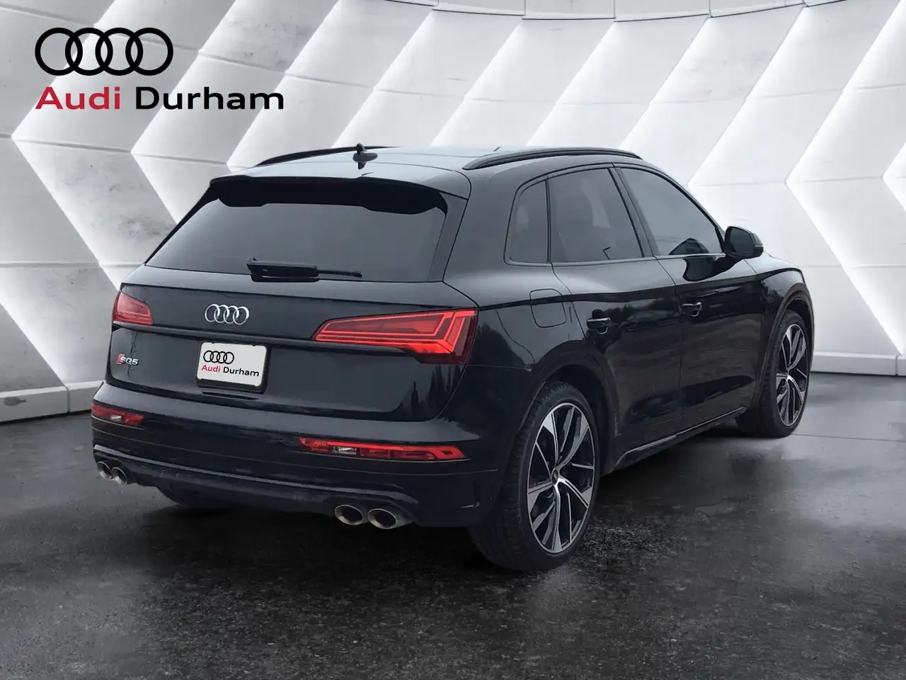 Audi SQ5 снимка Audi SQ5