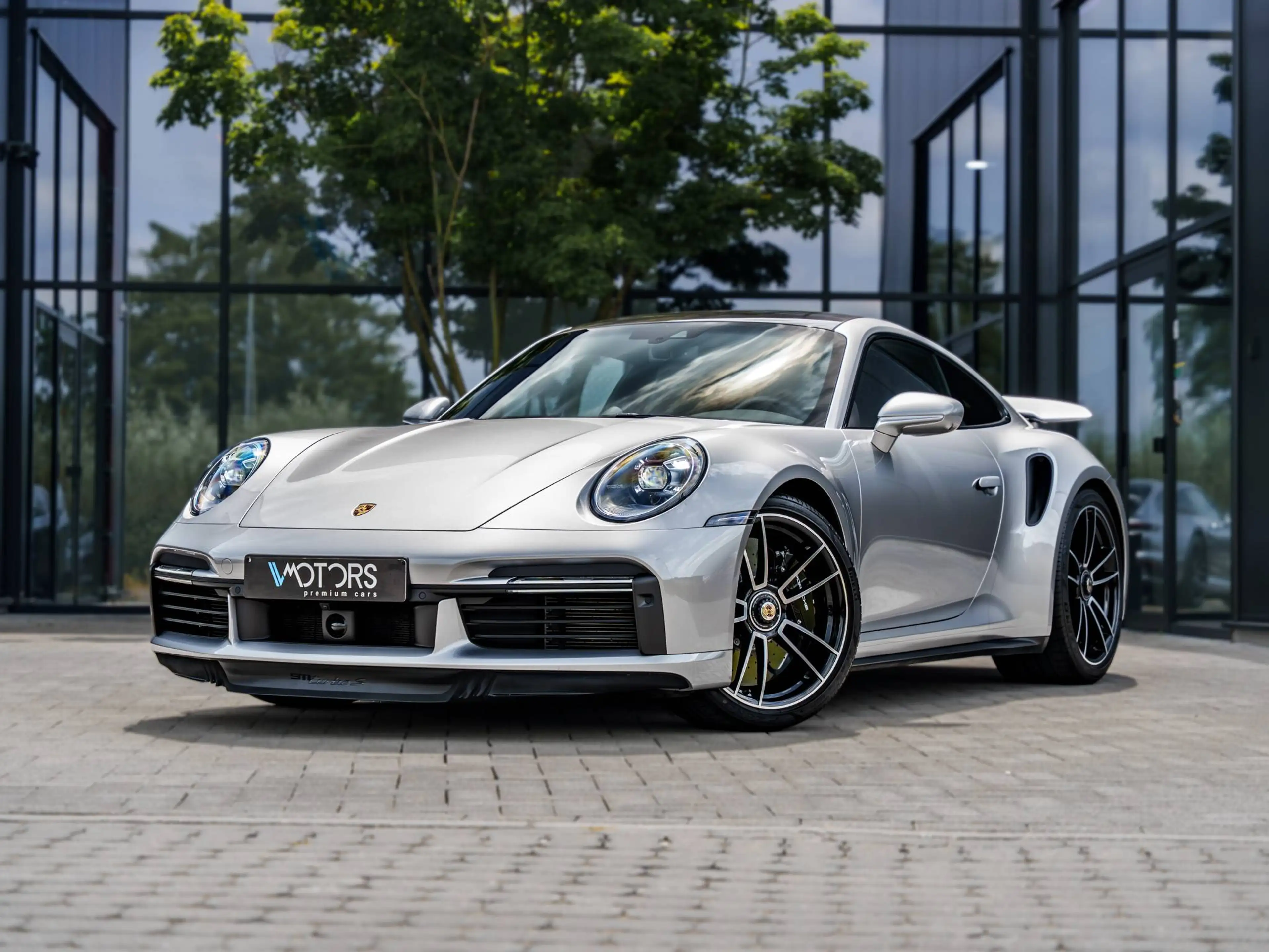 Porsche 911 992 Turbo S - PCCB -  ACC - Carbon dak - Sportuitlaat - Achterasbesturing - Surround View -