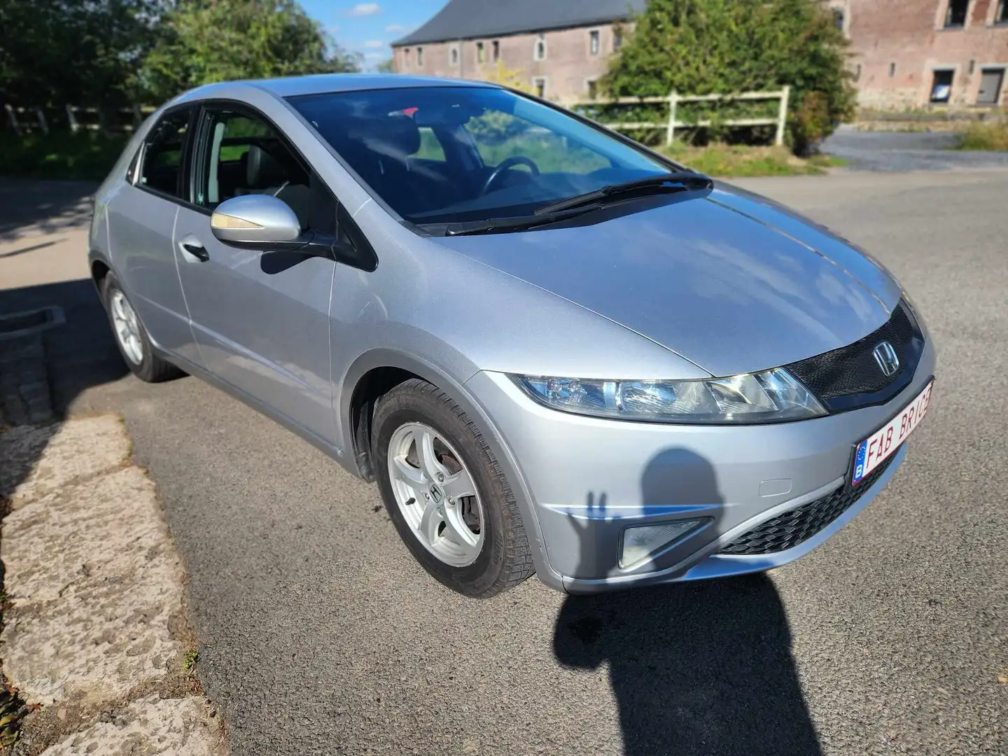 Honda Civic 1.4i GT Automatique Euro 5 Gris - 2