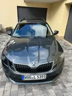 Skoda Octavia Combi 1.4 TSI Ambition - fotografija vozila