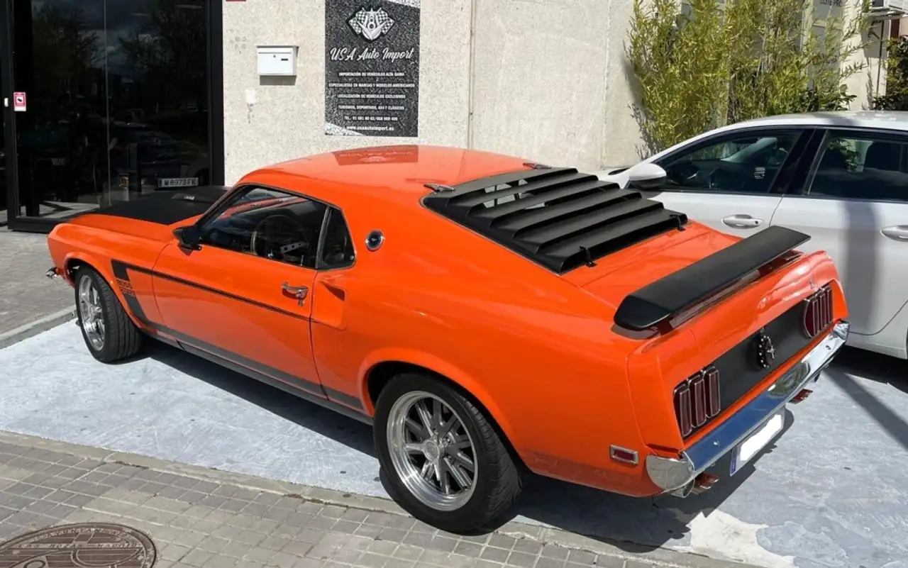 Ford Mustang Fastback Aut., foto 5