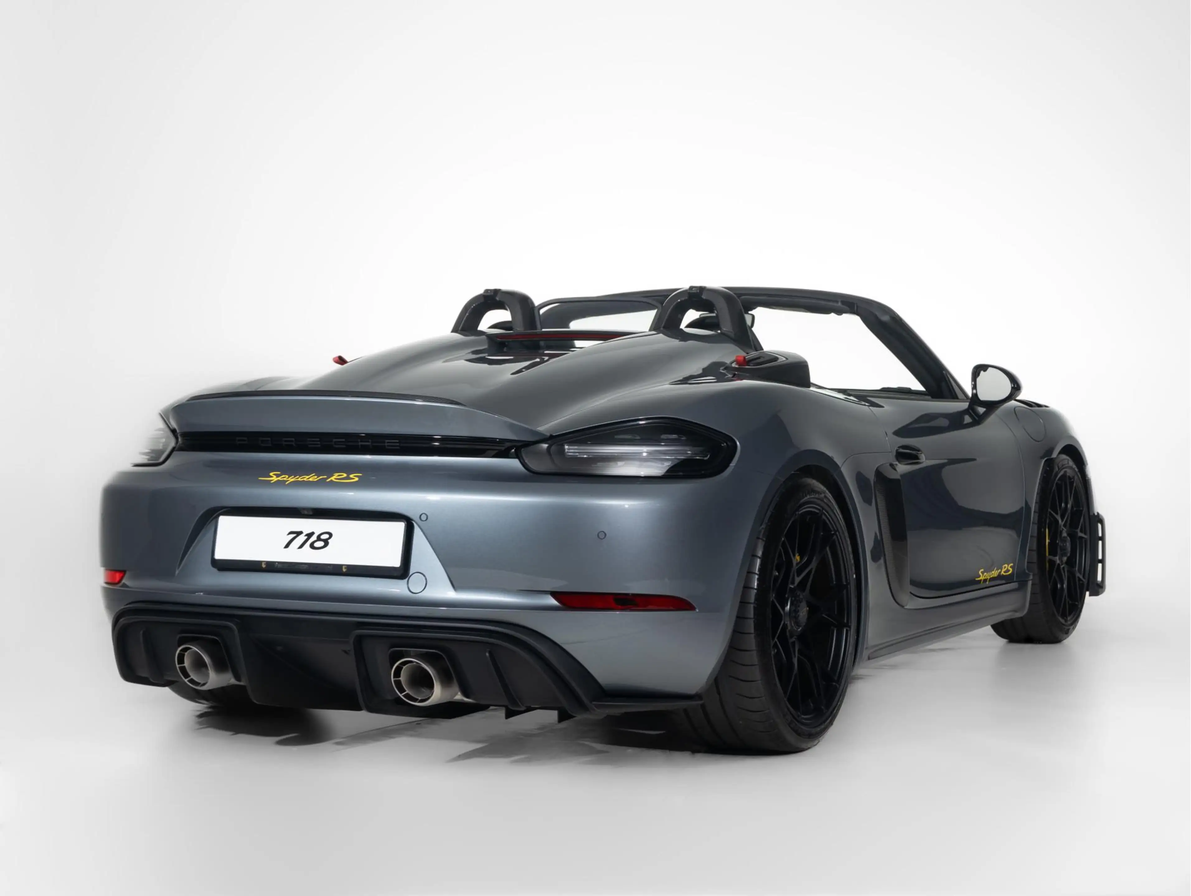 Porsche 718 Spyder RS — photo 2